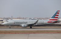 N278NN @ KORD - EMB-170-200LR