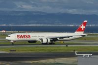 HB-JNH @ KSFO - Sky Terrace SFO 2020.