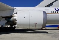 N12004 @ KSFO - SFO 2020.