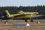 VH-DUN @ YABA - WAITING PATIENTLY - by Bill Mallinson