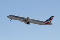 N918US @ KPHX - leaving phoenix - by olivier Cortot