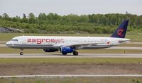 TC-OBJ @ ESSA - Taxiway W - by wijken