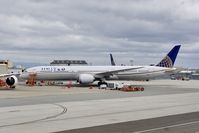 N12004 @ SFO - SFO 2020.