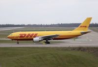 D-AEAM @ ESSA - Taxiway W - by wijken