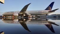N17002 @ KSFO - SFO 2020.