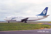 ZK-NGN @ NZAA - Air New Zealand Ltd., Auckland - 2003 - by Peter Lewis