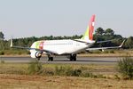 CS-TPV @ LFBD - Embraer 190LR, Lining up rwy 05, Bordeaux Mérignac airport (LFBD-BOD) - by Yves-Q