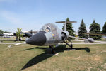 104646 @ CYTR - RCAF museum