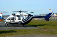 D-HTHC - Habicht 1 at EDDH - by Nils Berwing