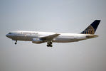 N29981 @ LAX - El Segundo hill - by Charlie Pyles