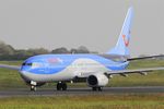 OO-JAU @ LFRB - Boeing 737-8K5, Taxiing to holding point rwy 07R, Brest-Bretagne Airport (LFRB-BES) - by Yves-Q