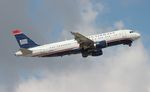 N125UW @ KFLL - FLL 2014