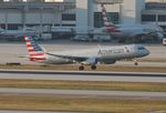 N136AN @ KMIA - MIA 2017 - by Florida Metal