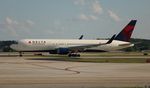 N154DL @ KATL - ATL 2015 - by Florida Metal