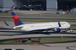 N172DN @ KATL - ATL 2016 - by Florida Metal