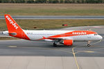HB-JZZ @ LOWW - Taxiing in after arrival - by Robert Kearney
