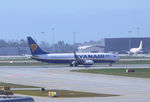 EI-EMD @ LPPR - Landing Oporto - by Ronald Barker
