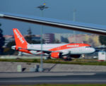 HB-JXE @ LPPT - Landing Lisboa