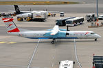 OE-LGJ @ LOWW - Turning in to parking - by Robert Kearney