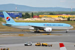 HL8075 @ LOWW - Taxiing out for departure - by Robert Kearney