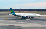 EI-LRC @ KJFK - Taxi for takeoff JFK