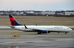 N893DN @ KJFK - Taxi JFK - by Ronald Barker
