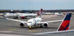 SU-GET @ KJFK - Taxi JFK - by Ronald Barker