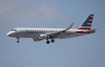 N202NN @ KLAX - LAX 2018