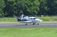 N316GE @ KDTN - Take off runway 14 Shreveport Downtown Airport - by Carl Hennigan
