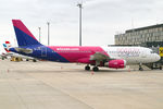 HA-LYU @ LOWW - Wizzair Airbus A320 - by Thomas Ramgraber