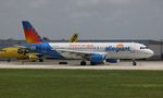 N224NV @ KFLL - FLL 2019