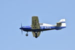G-AZCL @ EGBJ - G-AZCL landing at Gloucestershire Airport. - by andrew1953