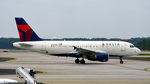 N349NB @ KATL - Taxi Atlanta - by Ronald Barker
