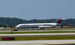 N905DE @ KATL - Landing Atlanta