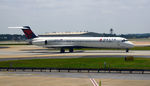 N922DL @ KATL - Taxi Atlanta - by Ronald Barker
