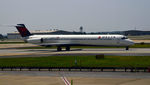 N937DL @ KATL - Taxi Atlanta - by Ronald Barker