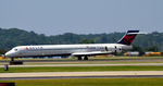 N949DN @ KATL - Landing Atlanta