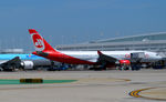 D-ABXB @ KORD - At the gate O'Hare - by Ronald Barker