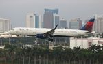 N308DN @ KFLL - FLL 2017