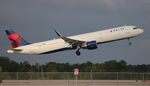 N309DN @ KMCO - MCO 2017 - by Florida Metal