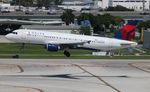 N312US @ KFLL - FLL 2015