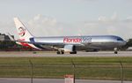 N316LA @ KMIA - MIA 2011 - by Florida Metal