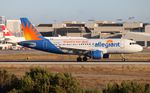 N324NV @ KLAX - LAX 2016 - by Florida Metal