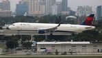 N328DN @ KFLL - FLL 2017 - by Florida Metal