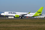 YL-CSB @ VIE - airBaltic - by Chris Jilli