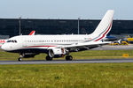 OE-LJG @ VIE - MJet - by Chris Jilli
