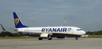 EI-GJH @ EGMC - Boeing737-8AS EI-GJH Ryanair at Southend Airport (SEN) - by Senspotter