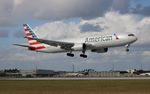 N369AA @ KMIA - MIA 2016 - by Florida Metal