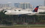 N370NW @ KFLL - FLL 2017
