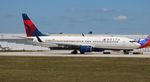 N394DA @ KFLL - FLL 2019